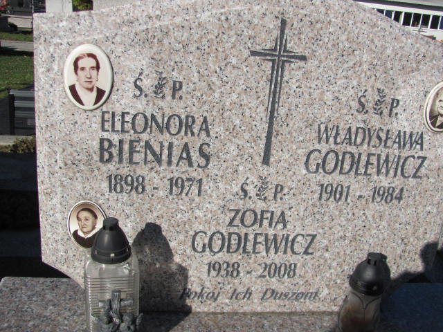 Eleonora Bienias 1898 Garbatka Letnisko - Grobonet - Wyszukiwarka osób pochowanych