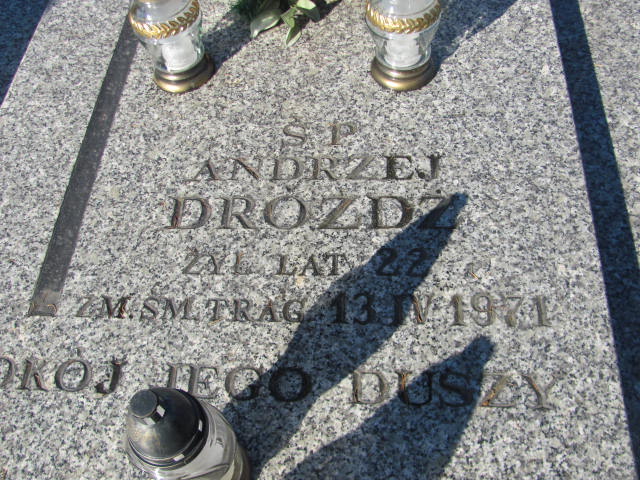 Andrzej Dróżdż 1948 Garbatka Letnisko - Grobonet - Wyszukiwarka osób pochowanych