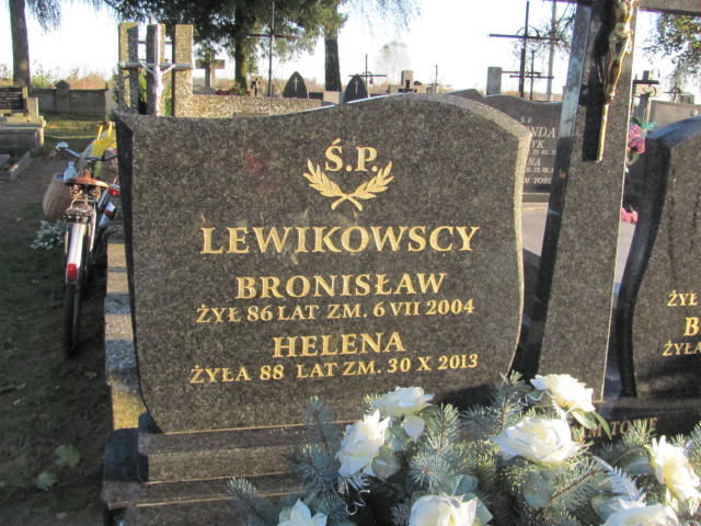 Bronisław Lewikowski 1918 Garbatka Letnisko - Grobonet - Wyszukiwarka osób pochowanych