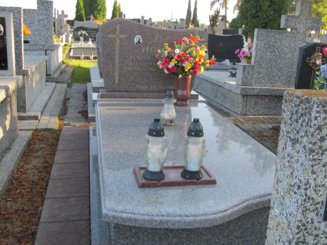 Grób Janina Genowefa Hołuj